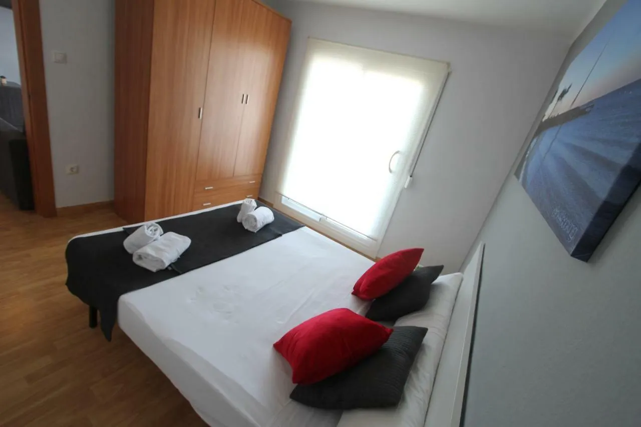 Click&Booking Apartamento Ilerda Salou 0*,